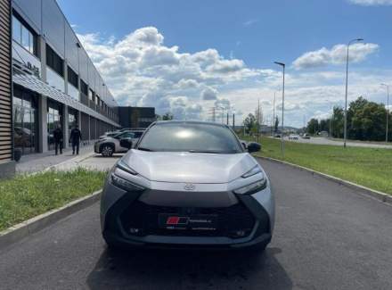Toyota - C-HR