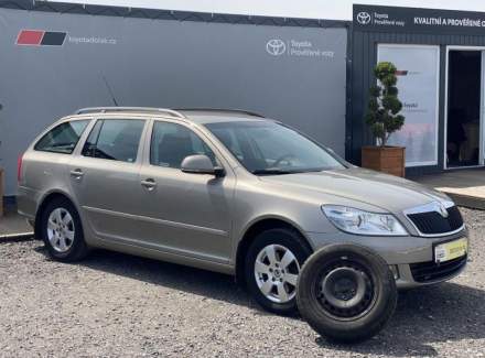Škoda - Octavia