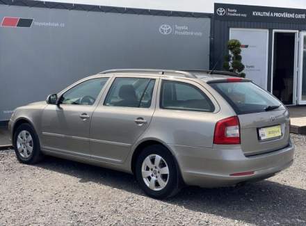 Škoda - Octavia