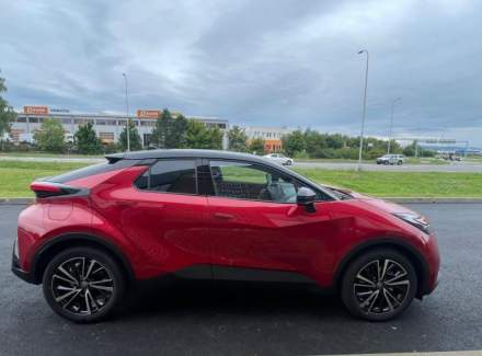 Toyota - C-HR
