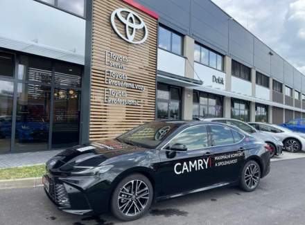 Toyota - Camry