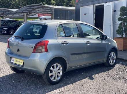 Toyota - Yaris