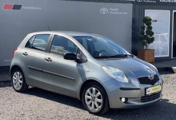 Toyota - Yaris