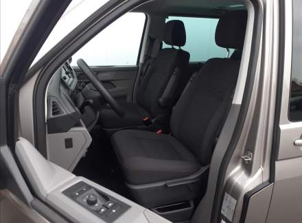 Volkswagen - Caravelle