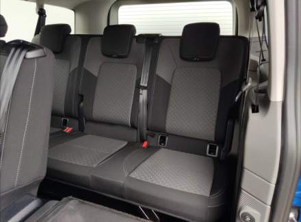 Volkswagen - Caravelle