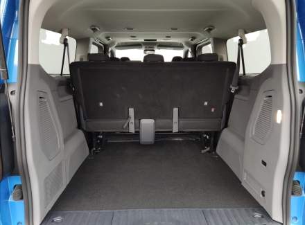 Volkswagen - Caravelle