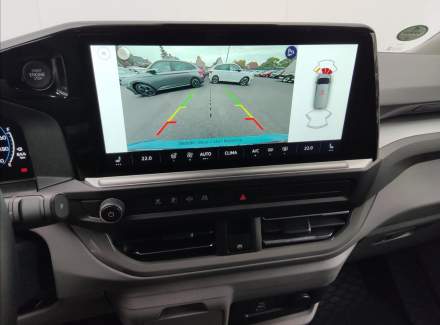 Volkswagen - Caravelle