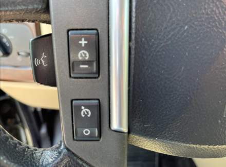 Land Rover - Discovery