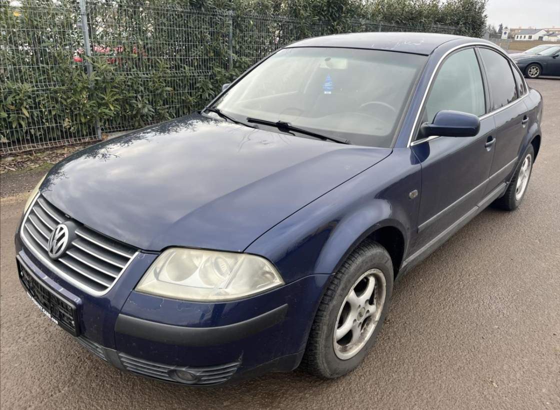 Volkswagen - Passat