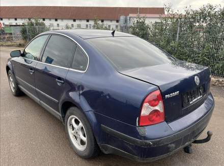 Volkswagen - Passat