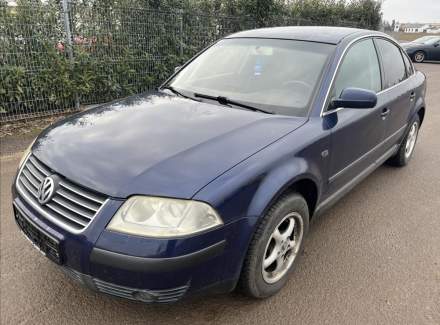 Volkswagen - Passat