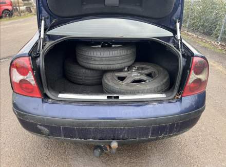 Volkswagen - Passat
