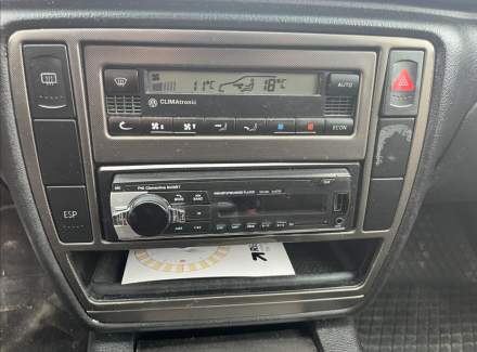 Volkswagen - Passat