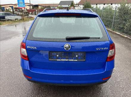 Škoda - Octavia