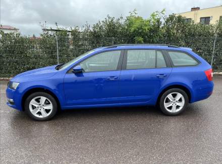 Škoda - Octavia
