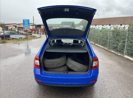 Škoda - Octavia