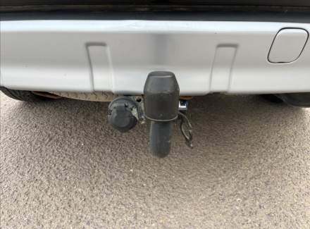 Mitsubishi - Outlander