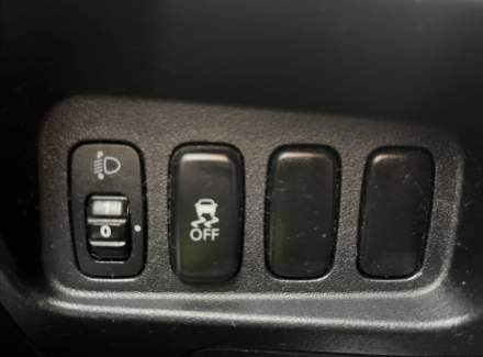 Mitsubishi - Outlander