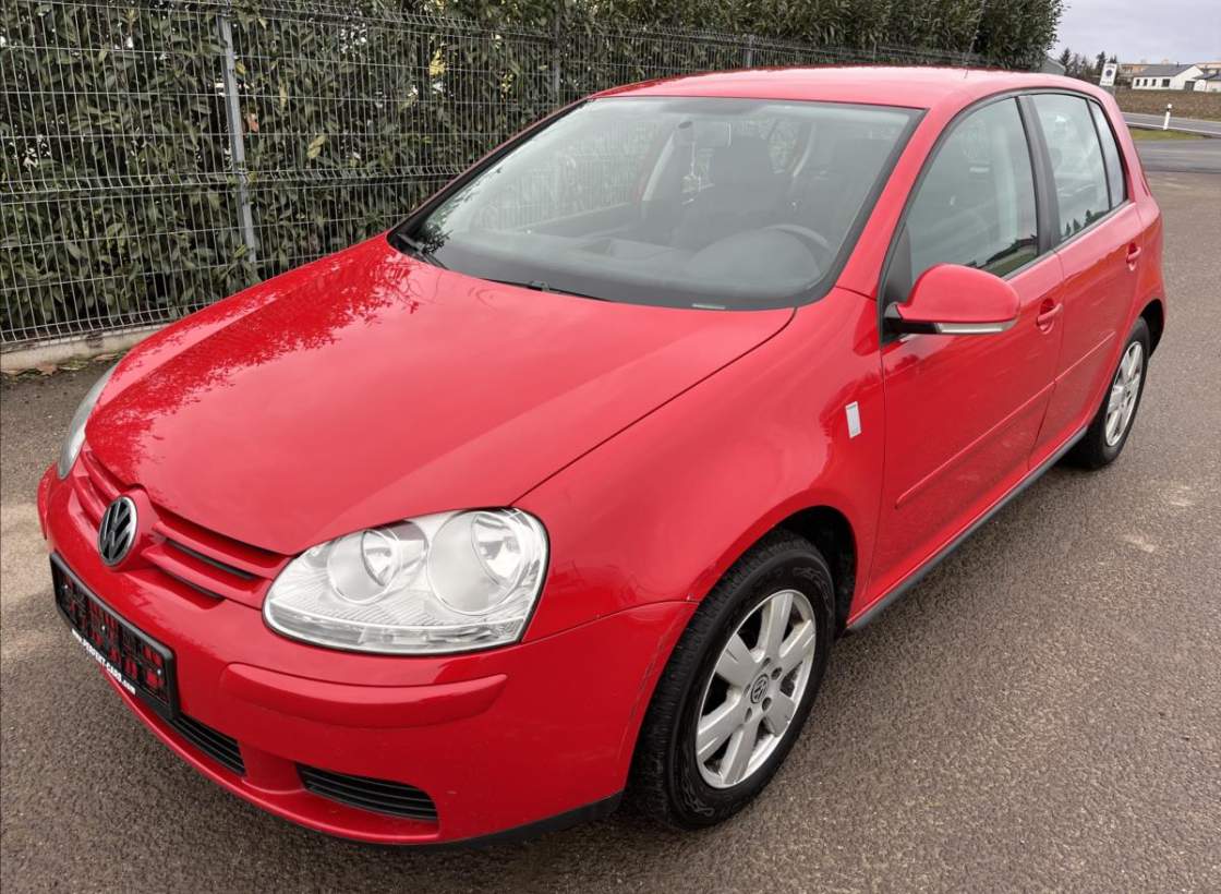 Volkswagen - Golf