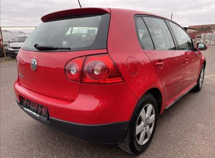 Volkswagen - Golf