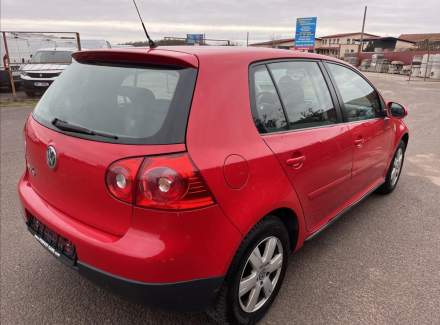Volkswagen - Golf