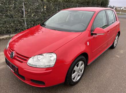 Volkswagen - Golf