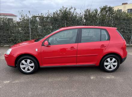 Volkswagen - Golf