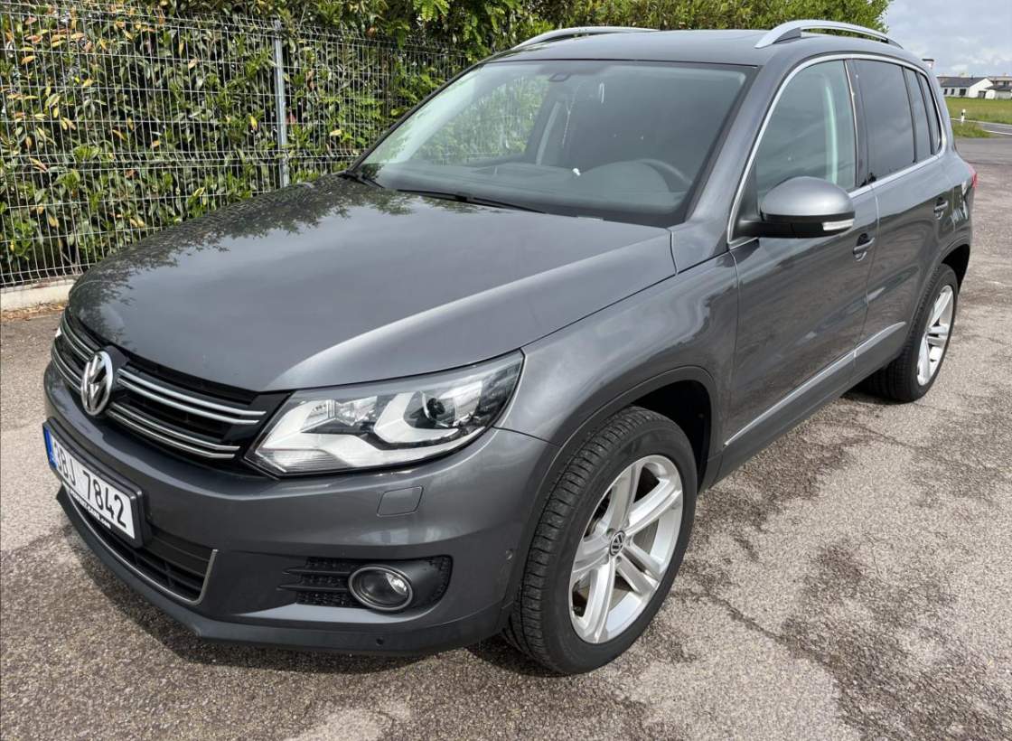 Volkswagen - Tiguan