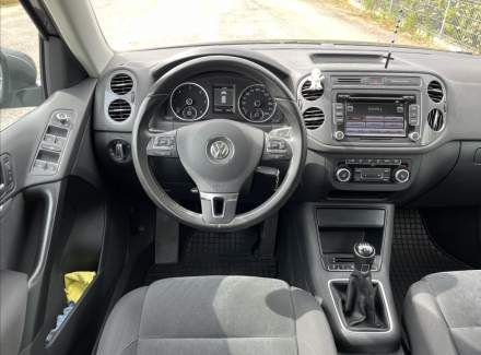 Volkswagen - Tiguan