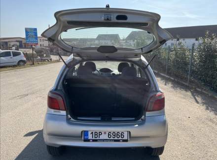 Toyota - Yaris