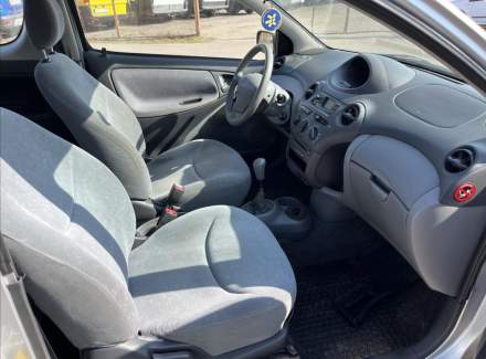 Toyota - Yaris