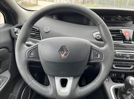 Renault - Scenic