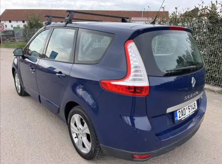 Renault - Scenic