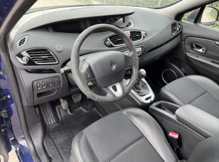 Renault - Scenic