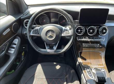 Mercedes-Benz - GLC