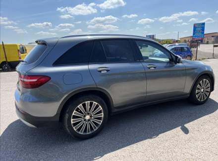 Mercedes-Benz - GLC