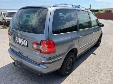 Volkswagen - Sharan