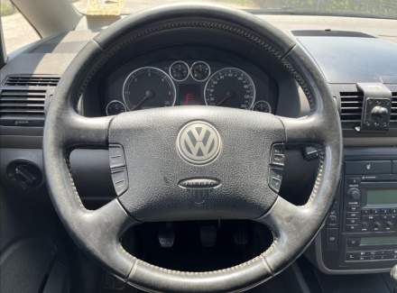 Volkswagen - Sharan