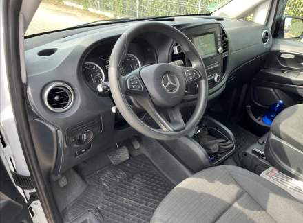 Mercedes-Benz - Vito