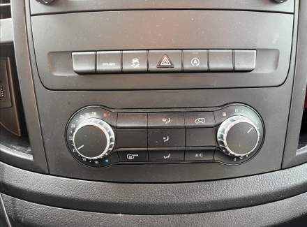 Mercedes-Benz - Vito