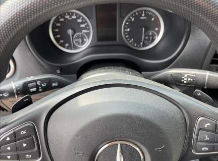 Mercedes-Benz - Vito