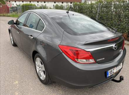 Opel - Insignia