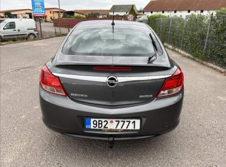 Opel - Insignia