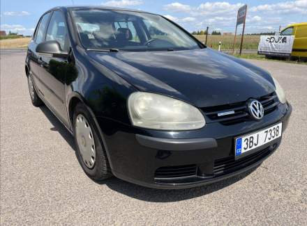 Volkswagen - Golf