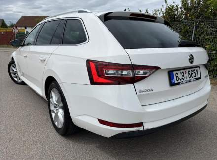 Škoda - Superb