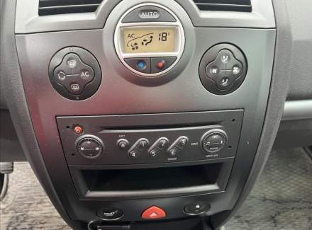 Renault - Megane