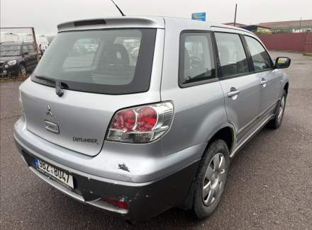 Mitsubishi - Outlander