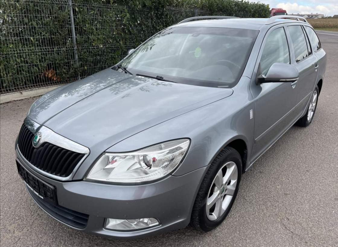 Škoda - Octavia