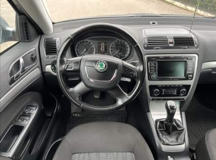 Škoda - Octavia