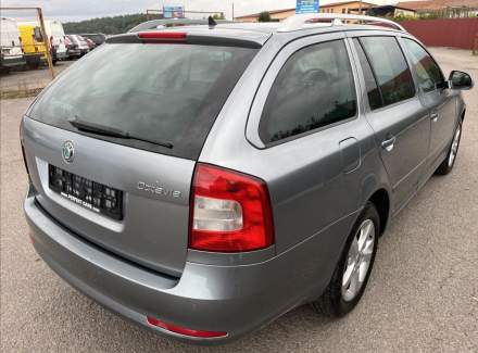 Škoda - Octavia